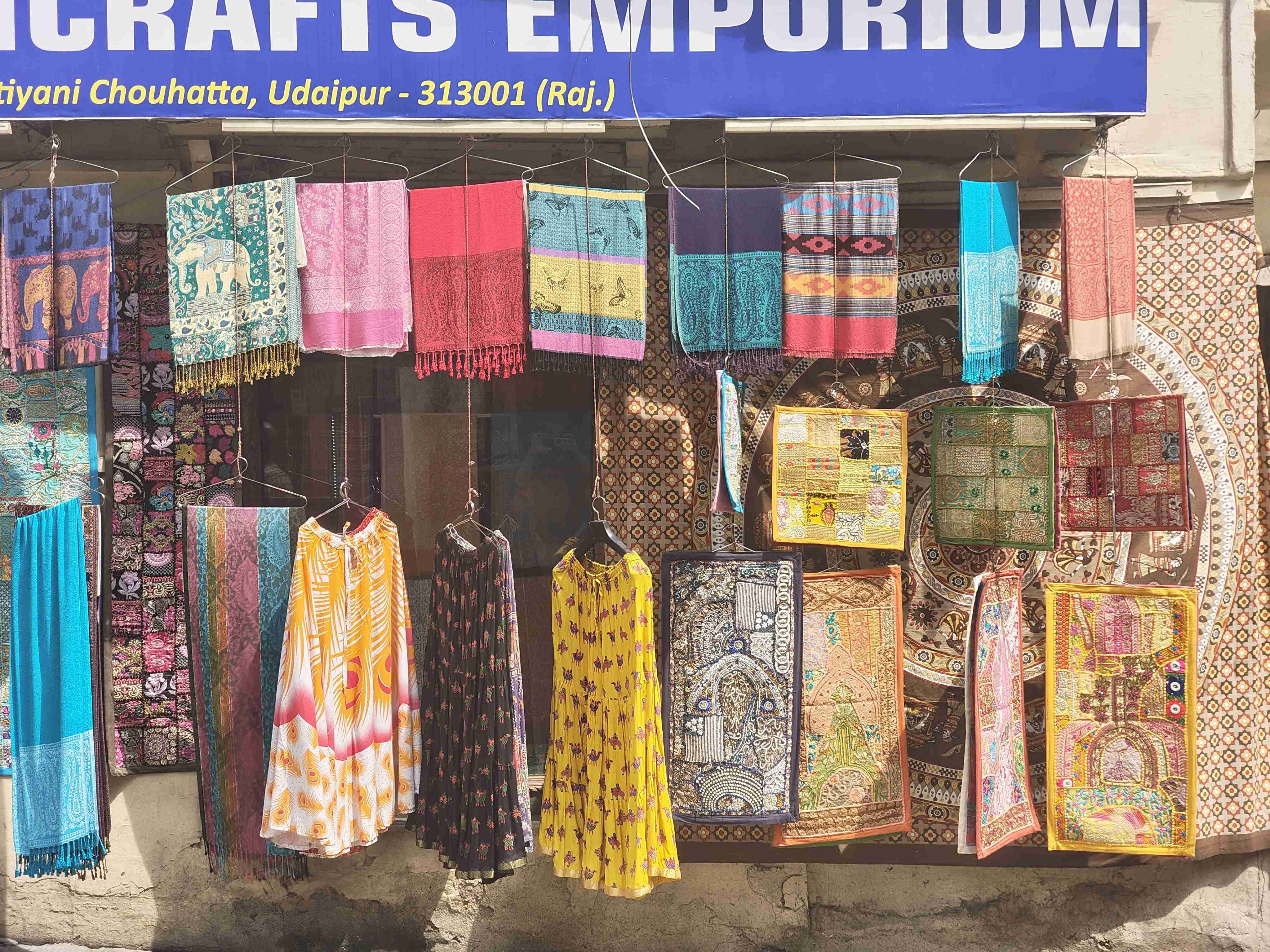 Roadside Shop 4. Udaipur &lsquo;25